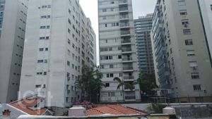 Image 15 - 498583