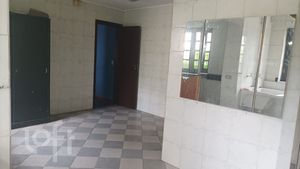 Image 7 - 498583