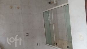 Image 33 - 498583