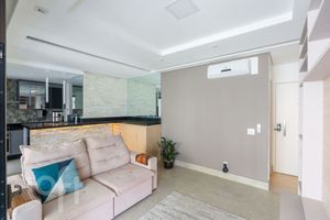 Image 3 - 498759