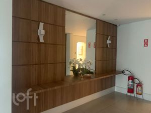 Image 9 - 498817