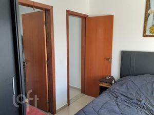 Image 19 - 499128