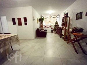 Image 29 - 501168