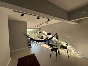Image 1 - 501495