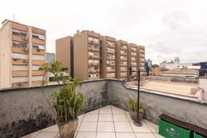 Image 7 - 501777