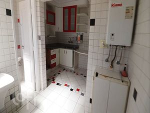 Image 17 - 502136