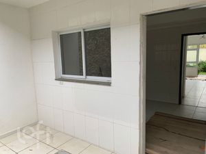 Image 11 - 504205