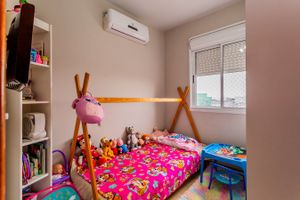 Image 10 - 506982