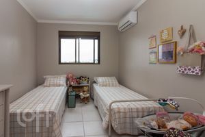 Image 16 - 506998