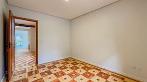 Image 38 - 509260