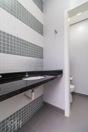 Image 32 - 511755