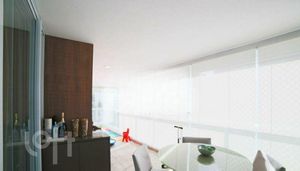 Image 10 - 514929