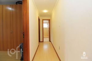 Image 12 - 518602