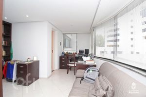 Image 6 - 518602
