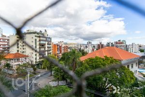 Image 22 - 518812