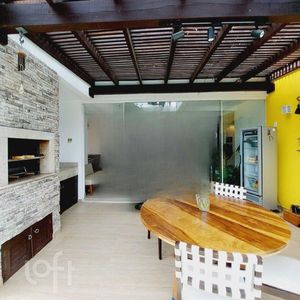 Image 10 - 519132