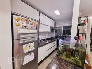 Image 6 - 520560