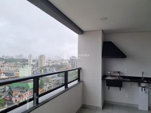 Image 24 - 520742