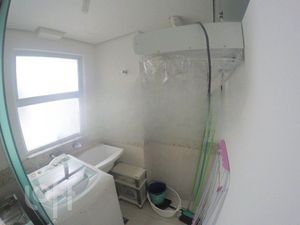 Image 9 - 521073
