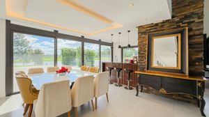 Image 21 - 522241
