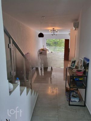 Image 9 - 522551