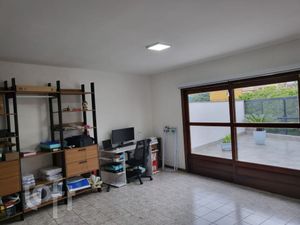 Image 15 - 522551