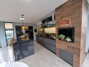 Image 5 - 523147