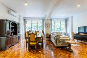 Image 33 - 523422