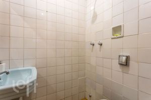 Image 43 - 523422