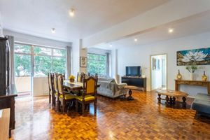 Image 29 - 523422