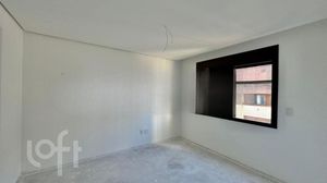 Image 30 - 523578