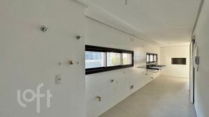 Image 46 - 523578