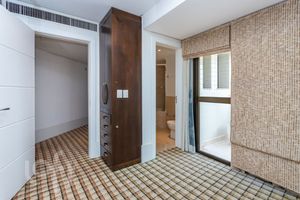 Image 62 - 523720