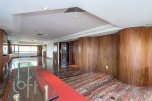 Image 17 - 523720