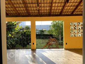 Image 17 - 523735