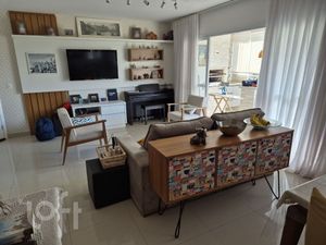 Image 24 - 524101