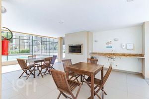 Image 37 - 524158