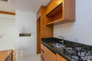 Image 8 - 524158