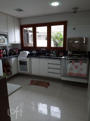 Image 20 - 524521