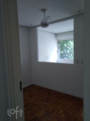 Image 19 - 524600