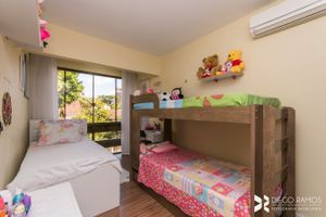 Image 8 - 5247