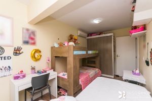 Image 11 - 5247