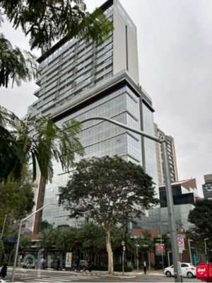 Image 1 - 524899