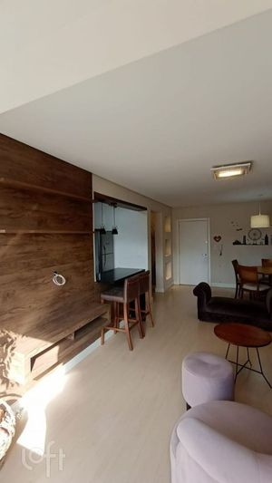Image 4 - 524933
