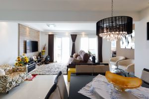 Image 1 - 525387