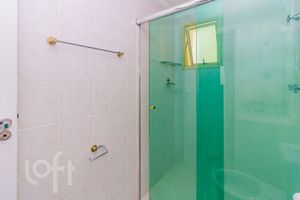 Image 32 - 525452