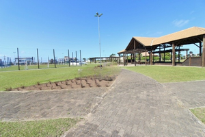 Image 36 - 527516