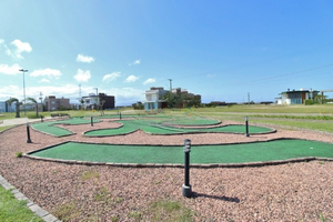 Image 40 - 527516