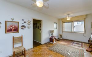 Image 1 - 5285