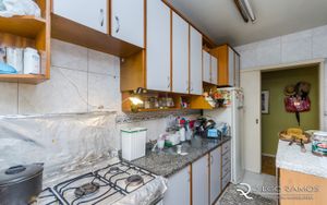 Image 11 - 5285